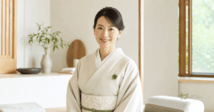 監修鍼灸師のポートレート(和装)