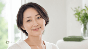 施術後の柔らかい表情の女性